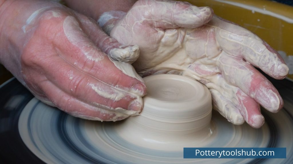 Making a ceramic product with pottery